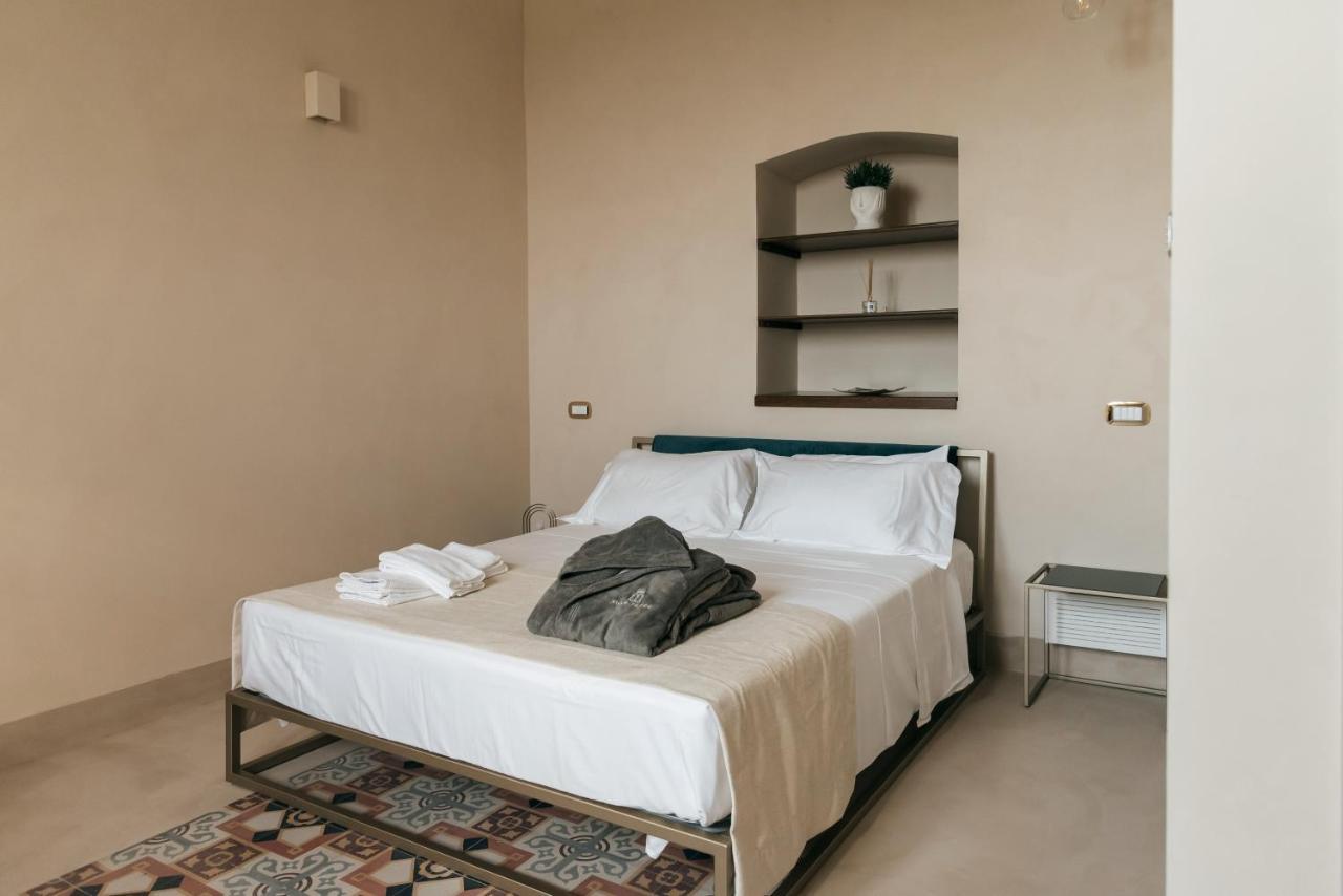 Villa Pesce 1820 Residenza D'Epoca & Spa คาโนซา ดิ พูเจลีย ภายนอก รูปภาพ