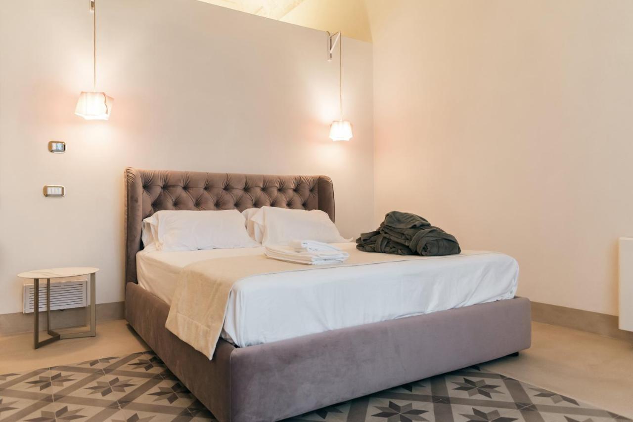 Villa Pesce 1820 Residenza D'Epoca & Spa คาโนซา ดิ พูเจลีย ภายนอก รูปภาพ